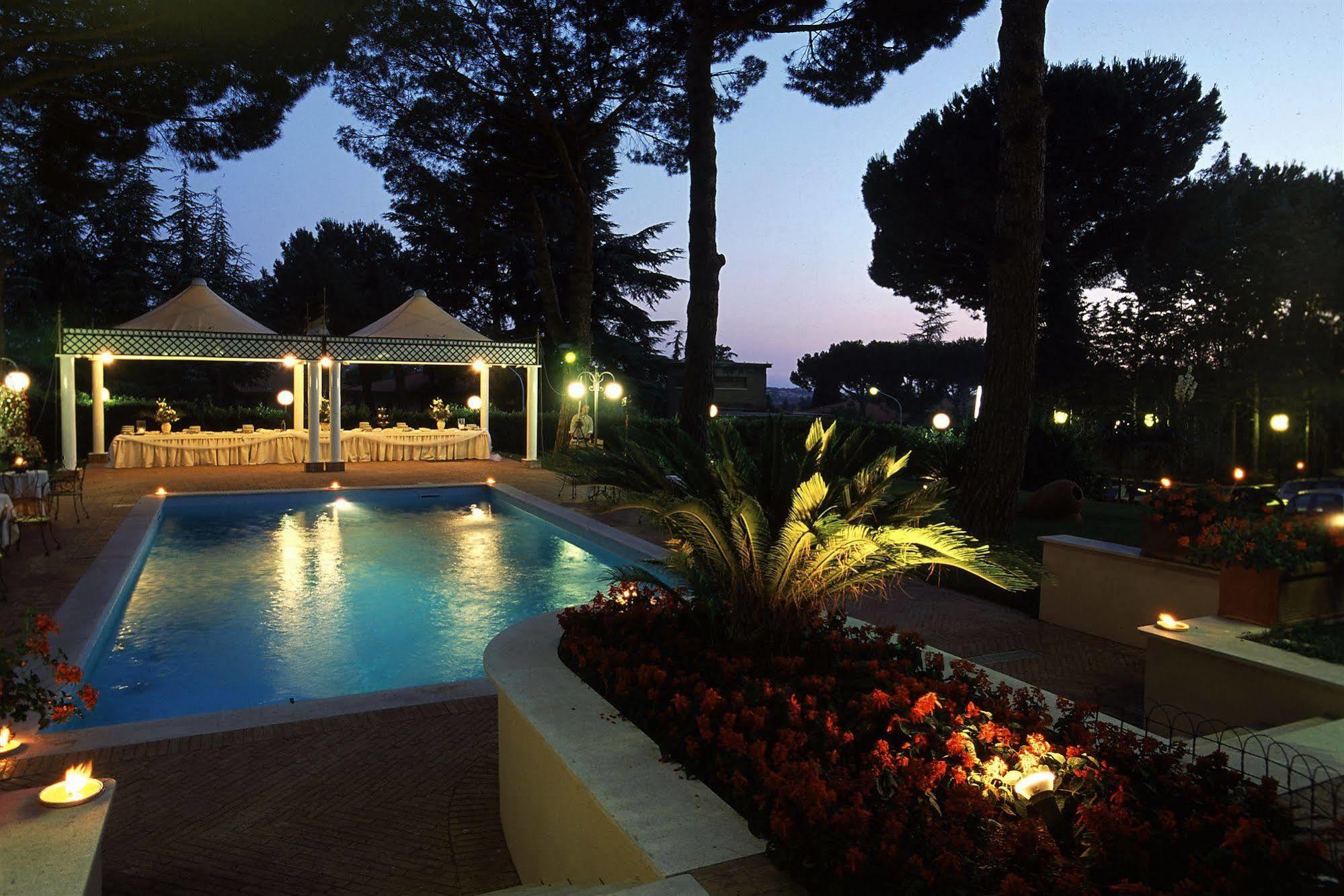 Park Hotel Villaferrata Гротаферата Екстериор снимка